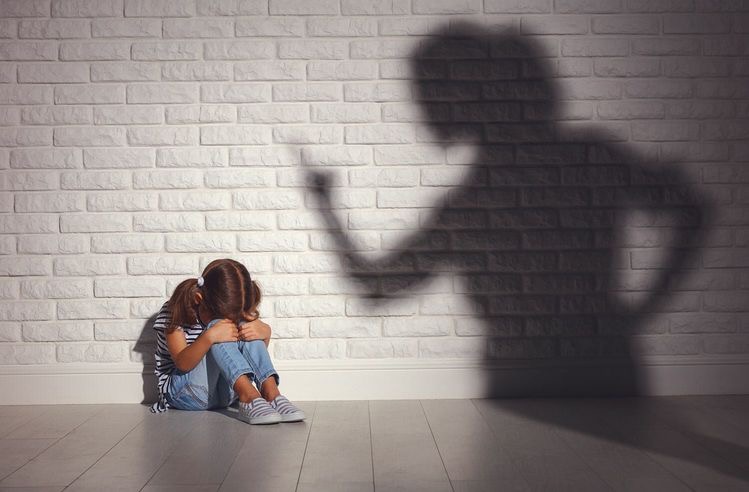 خشونت خانگی